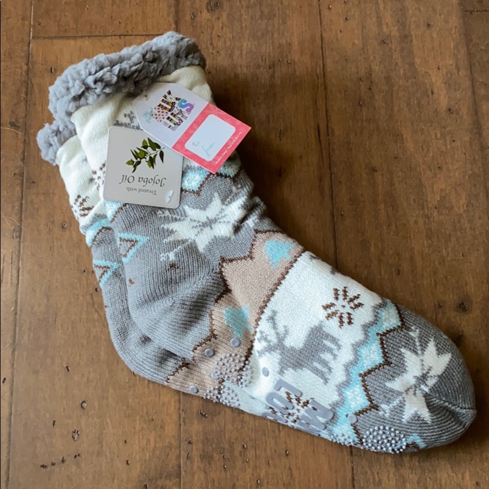 MUK LUKS Jojoba Infused Faux Shearling Cabin Socks
